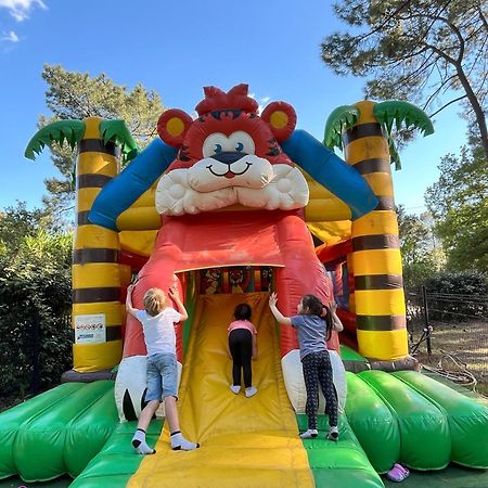 Camping La Simioune En Provence Bollene Ngoại thất bức ảnh
