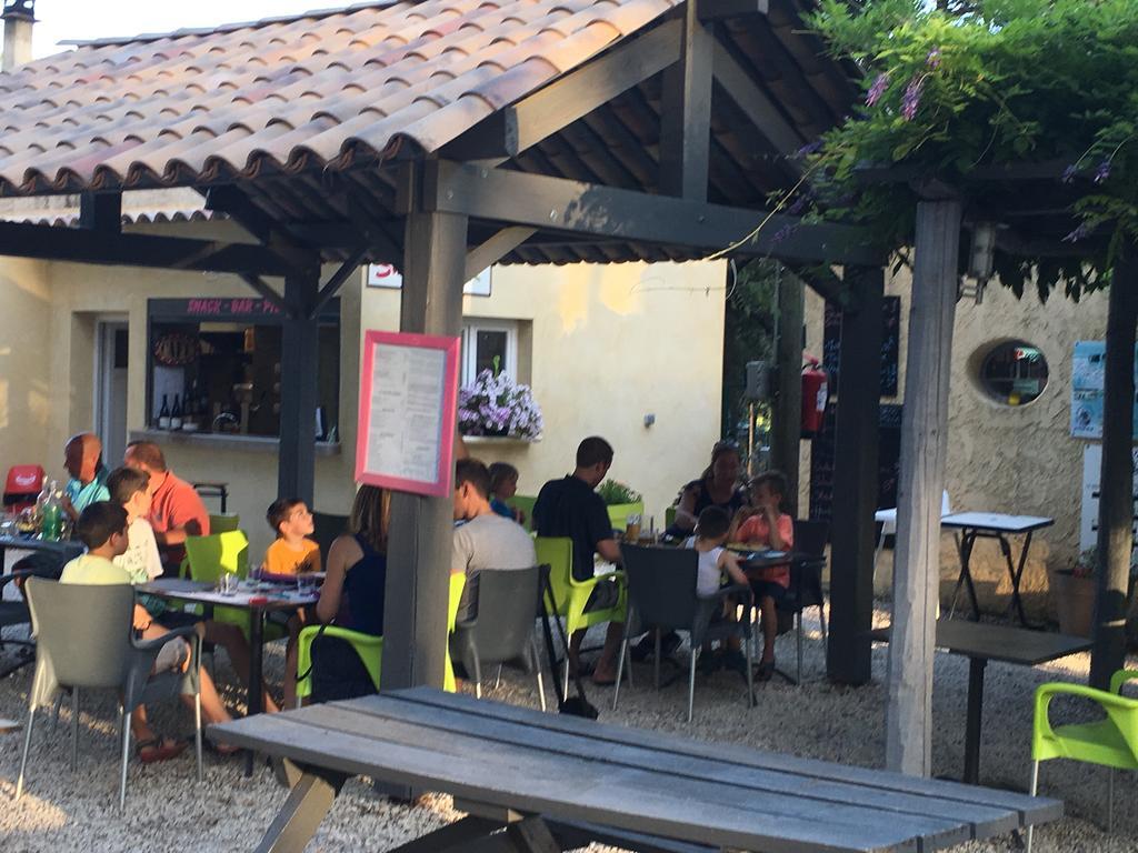 Camping La Simioune En Provence Bollene Ngoại thất bức ảnh