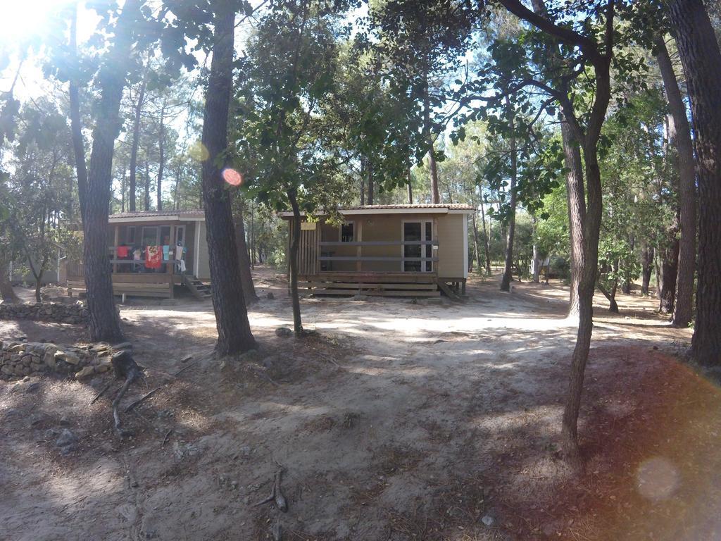 Camping La Simioune En Provence Bollene Ngoại thất bức ảnh